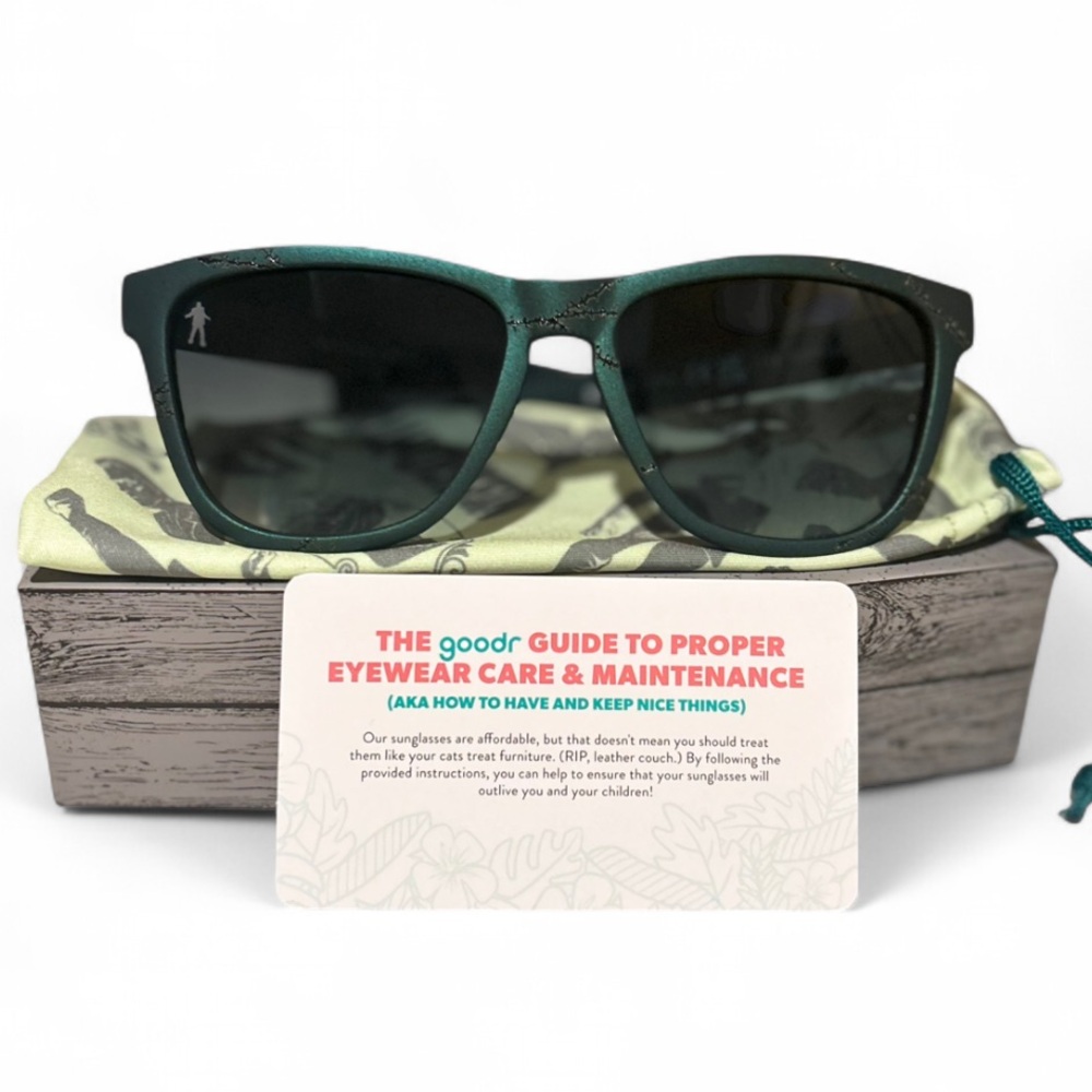 Goodr x Universal Monsters Sunglasses “You Had Me in Stitches” Frankenstein - Picture 12 of 16